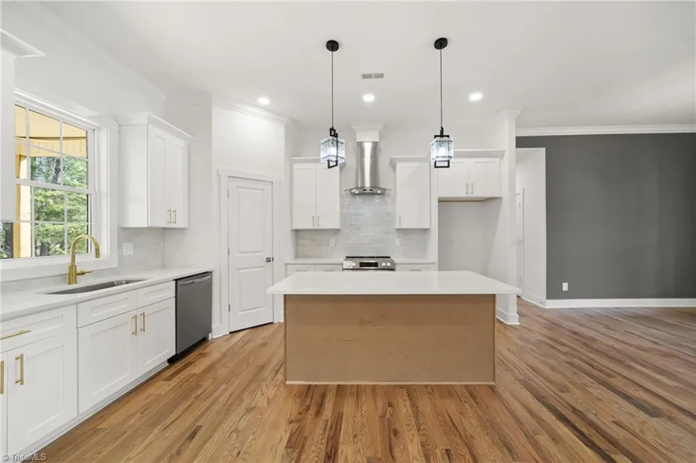 108 Provence Court King, NC 27021