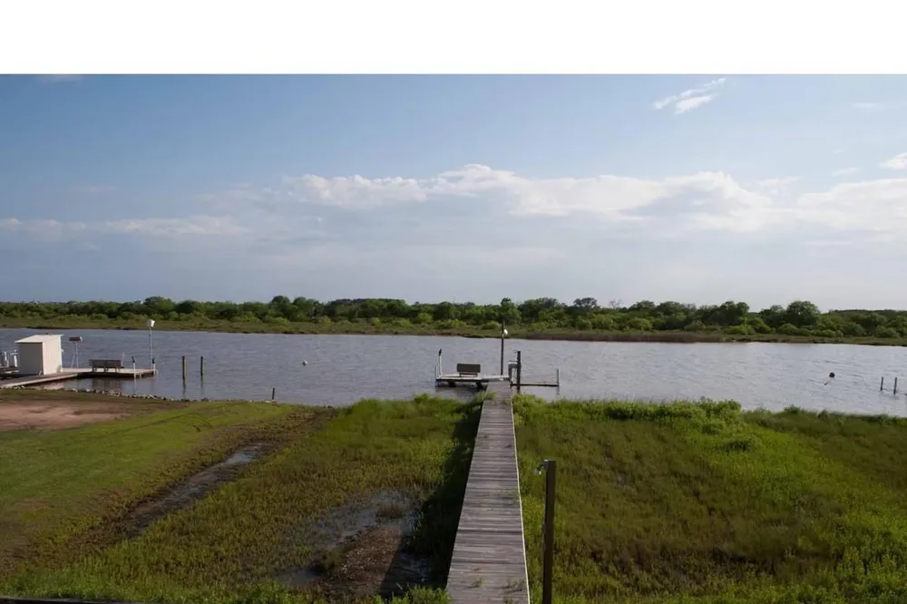 460 616 Sargent, TX 77414