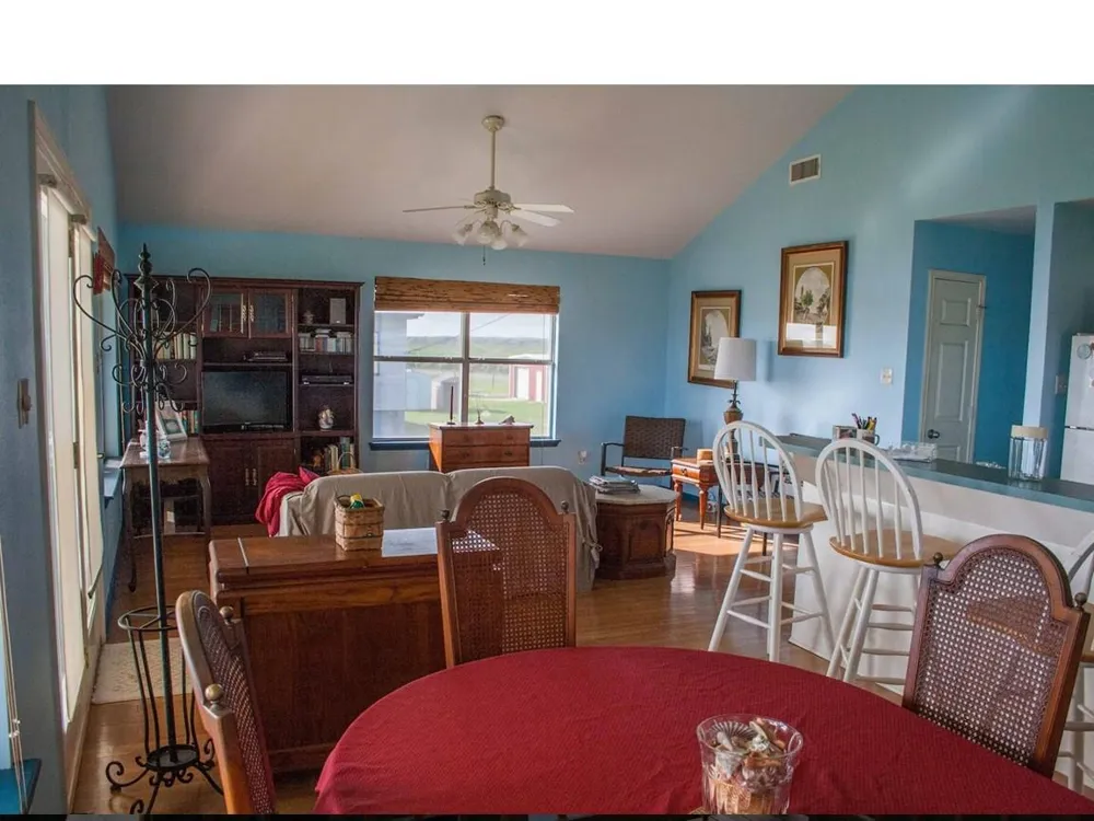 460 616 Sargent, TX 77414