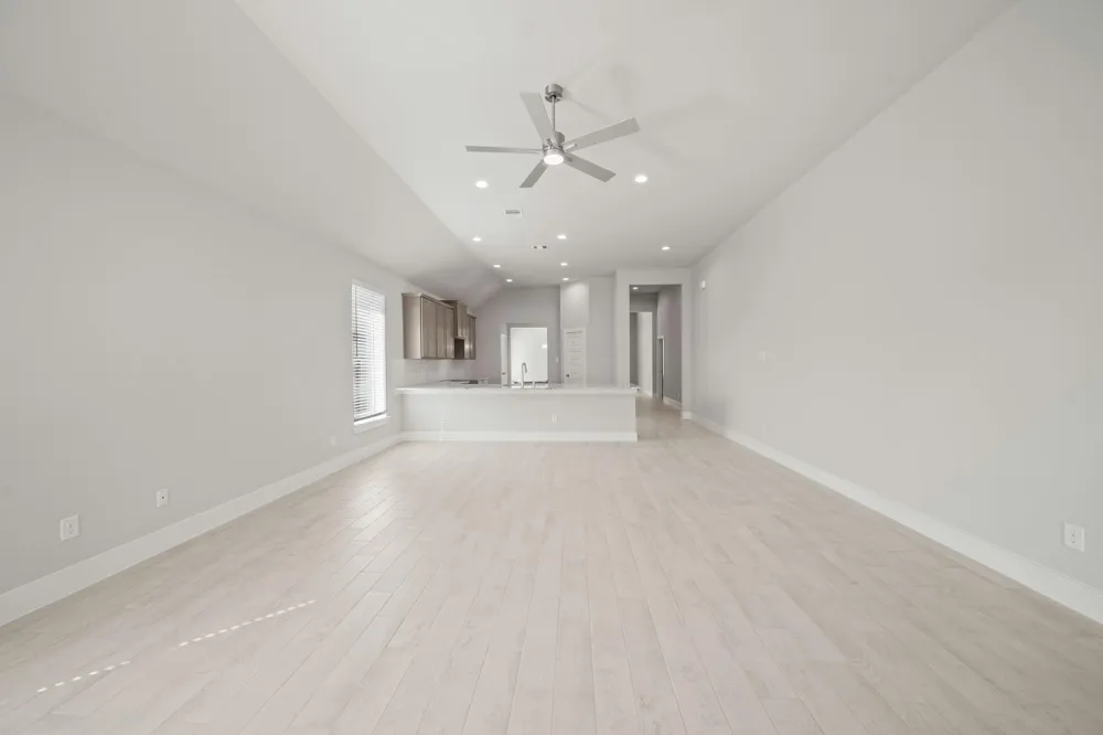 412 Elmbrook Terrace Way Waller, TX 77484