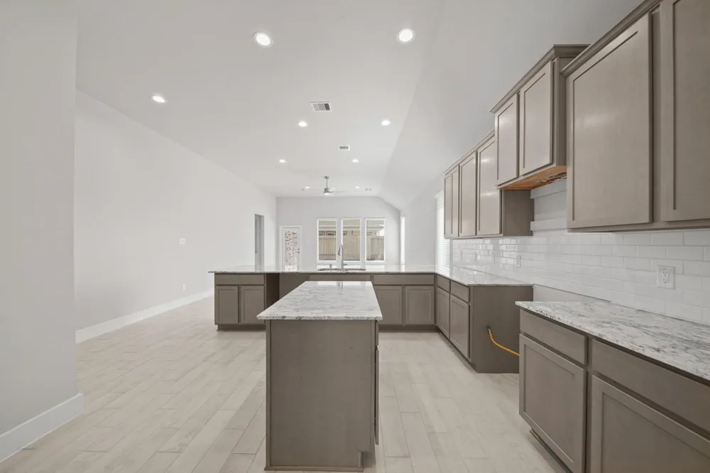 412 Elmbrook Terrace Way Waller, TX 77484