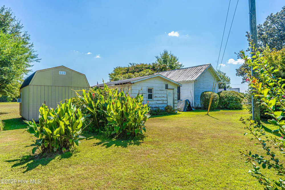 8701 X Way Road Gibson, NC 28343