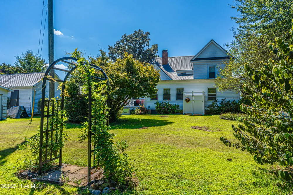 8701 X Way Road Gibson, NC 28343