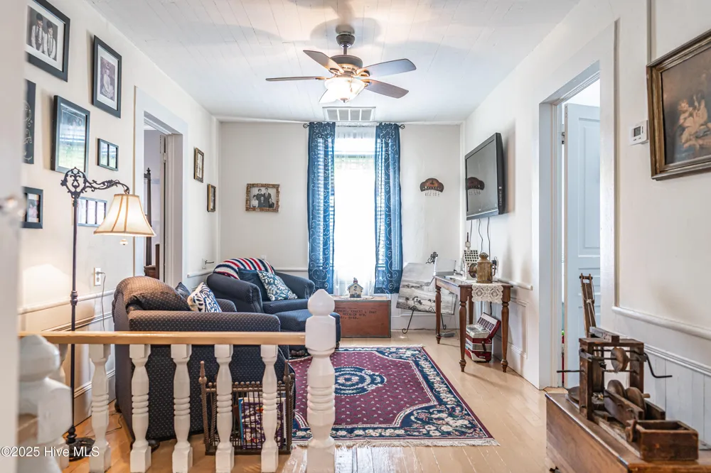 8701 X Way Road Gibson, NC 28343