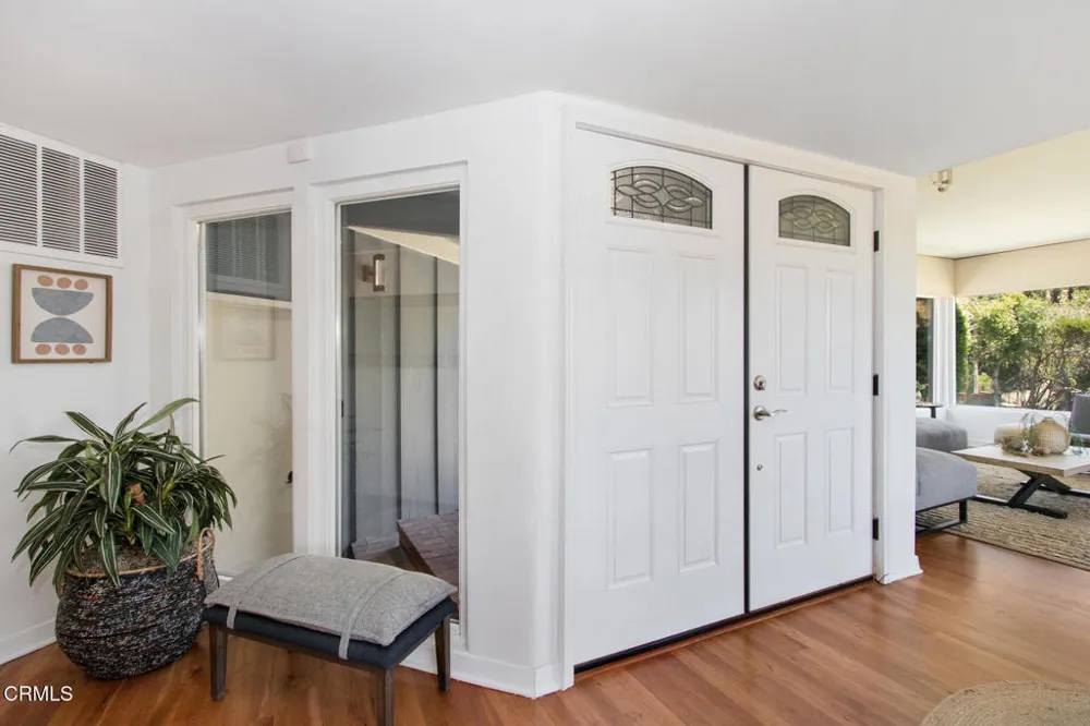 3345 Rubio Crest Drive Altadena, CA 91001