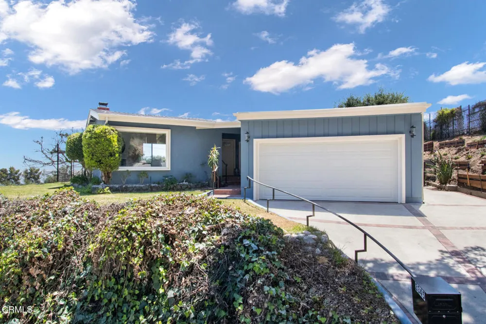 3345 Rubio Crest Drive Altadena, CA 91001
