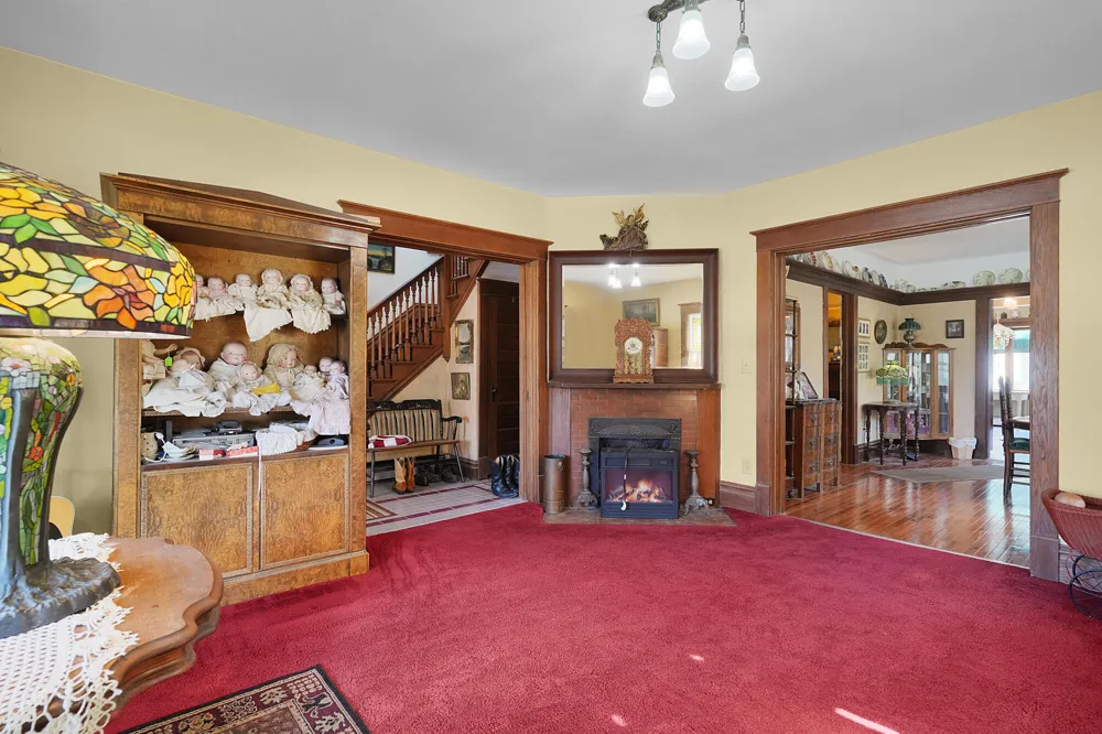 126 Monroe Street Rockford, MI 49341