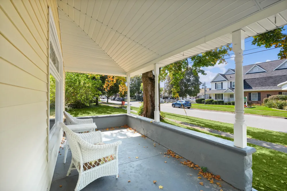 126 Monroe Street Rockford, MI 49341