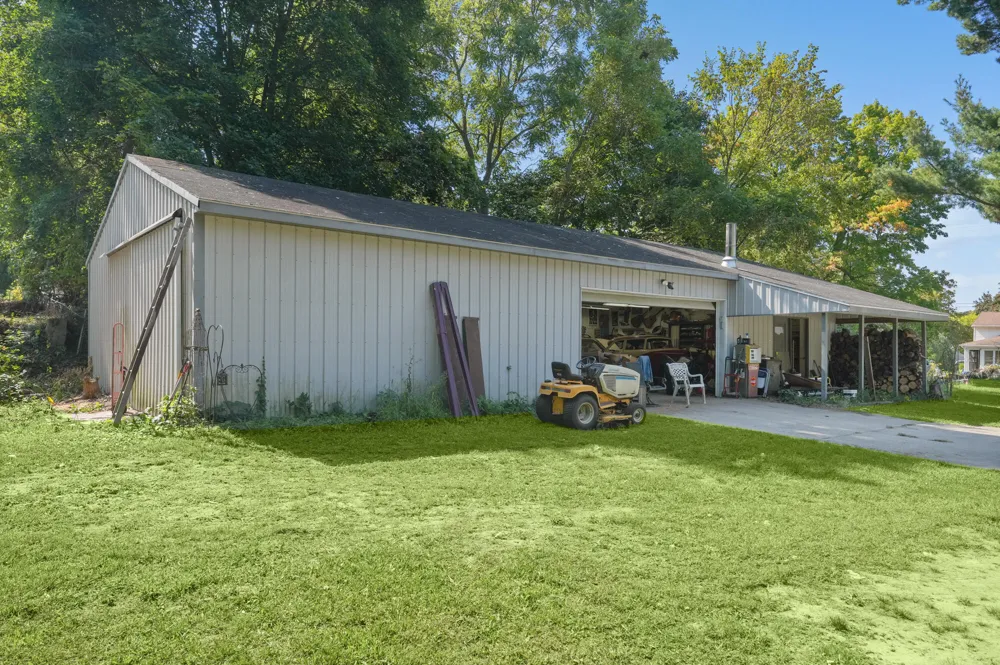126 Monroe Street Rockford, MI 49341