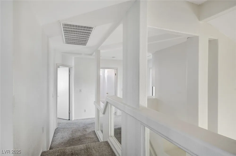 8776 Country View Avenue Las Vegas, NV 89129