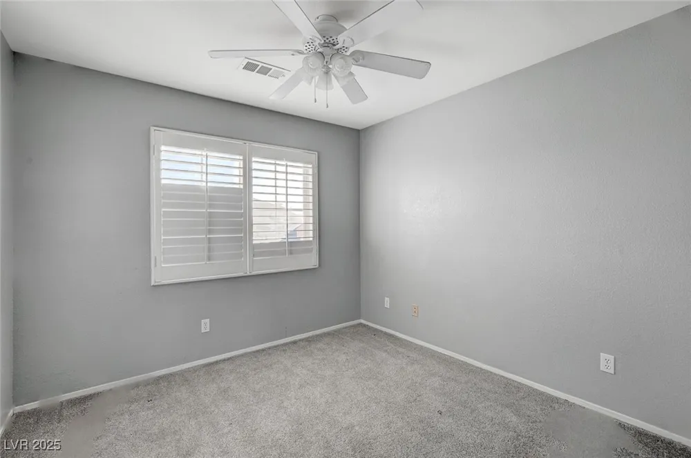 8776 Country View Avenue Las Vegas, NV 89129