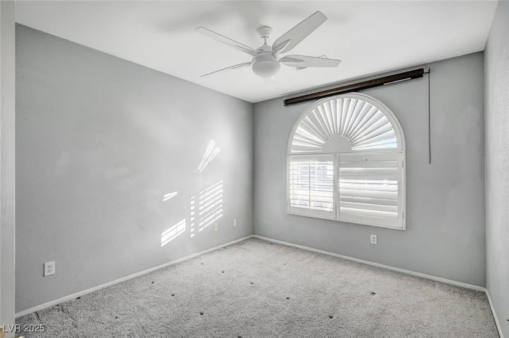 8776 Country View Avenue Las Vegas, NV 89129