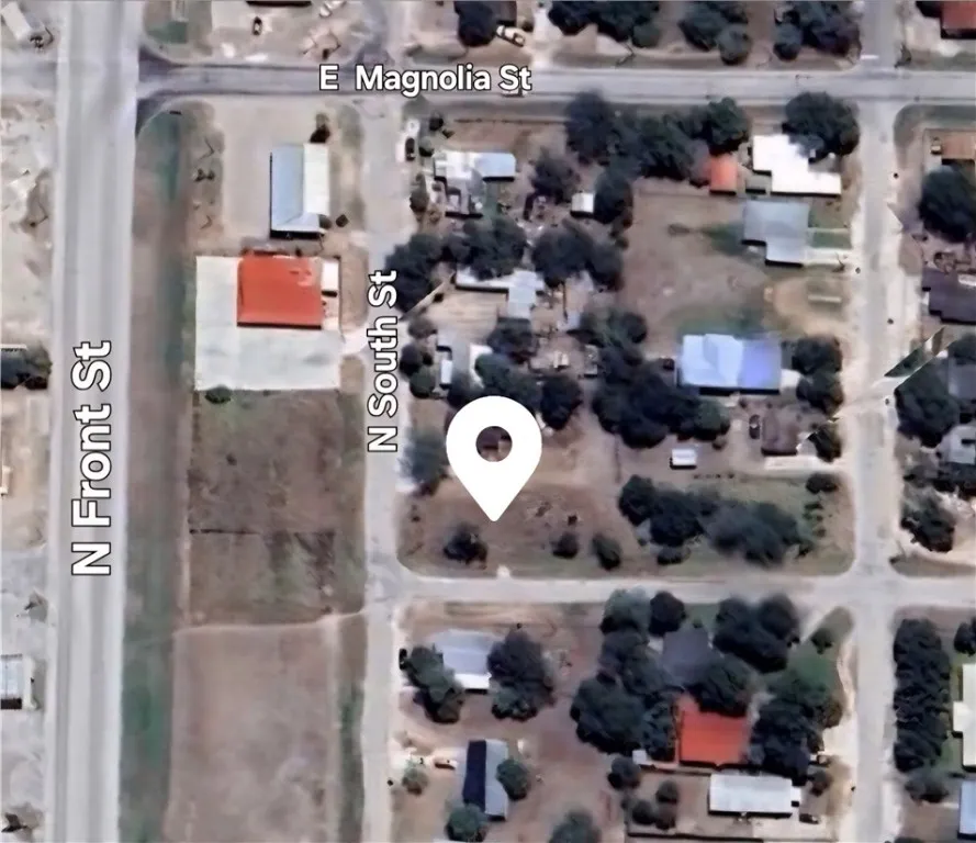 612 South Street Mathis, TX 78368