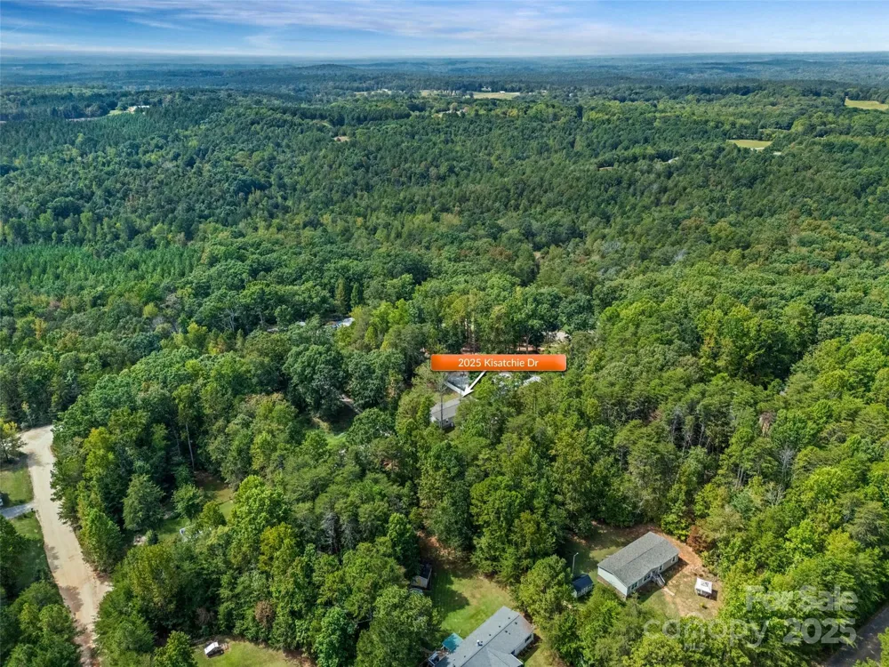 2025 Kisatchie Drive Hickory Grove, SC 29717