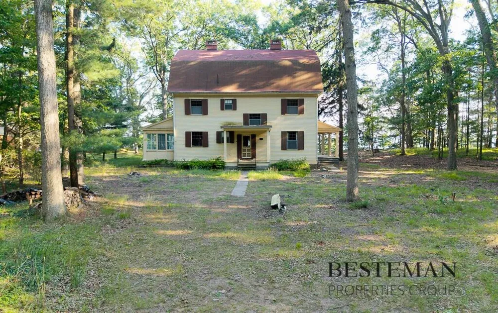 5795 Old Channel Trail Montague, MI 49437