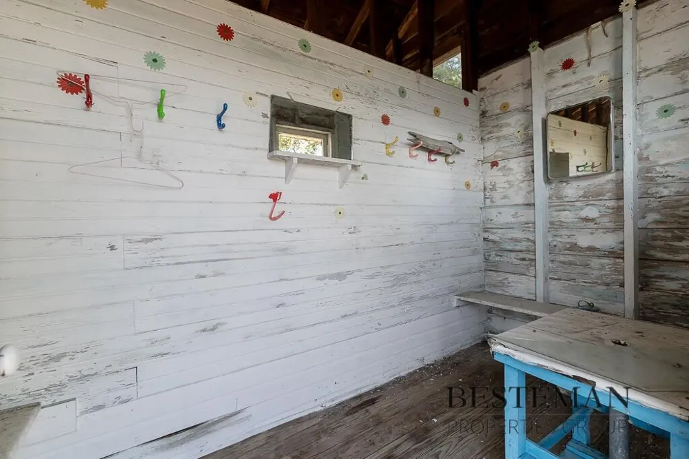 5795 Old Channel Trail Montague, MI 49437