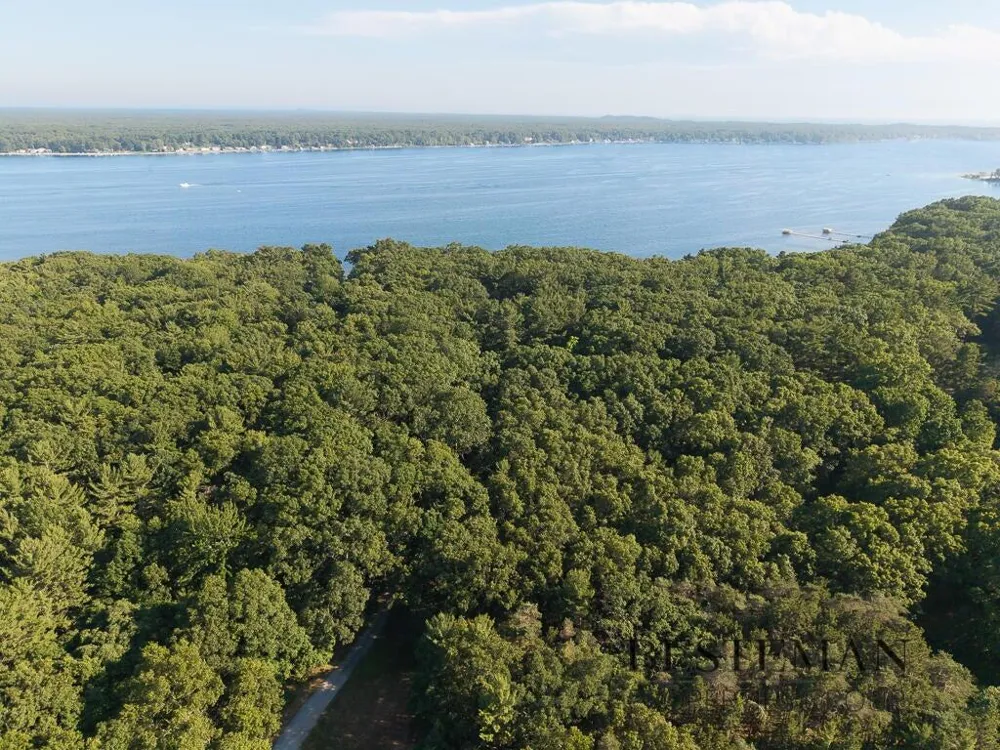 5795 Old Channel Trail Montague, MI 49437