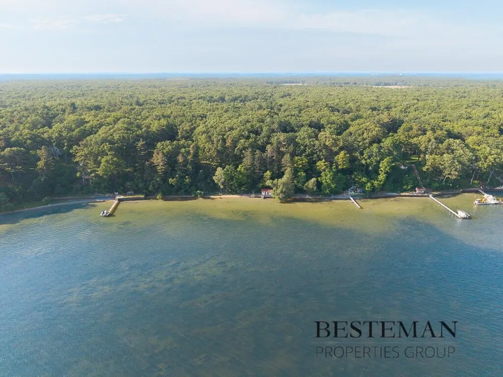 5795 Old Channel Trail Montague, MI 49437
