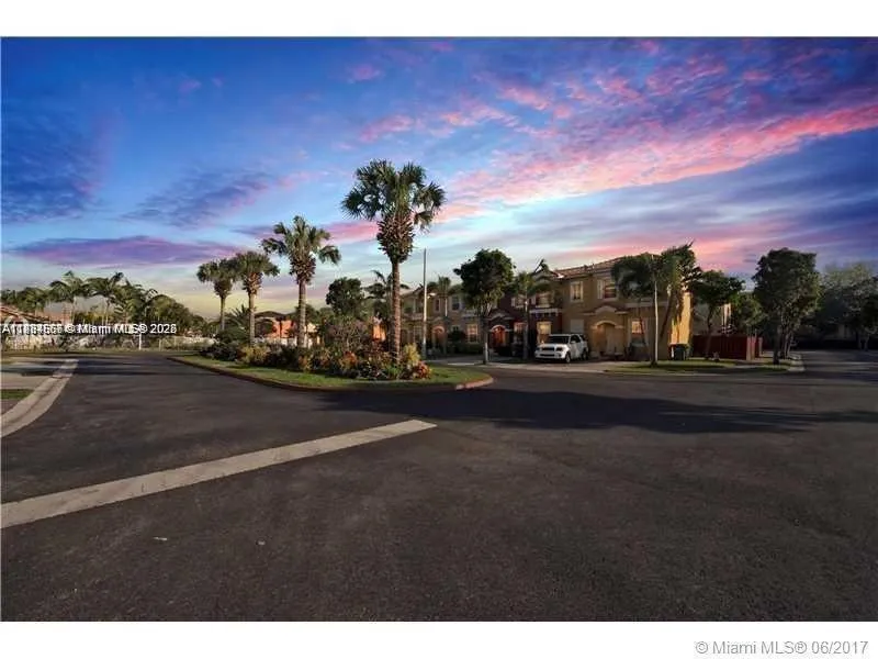 60 SE 6th Rd Homestead, FL 33030