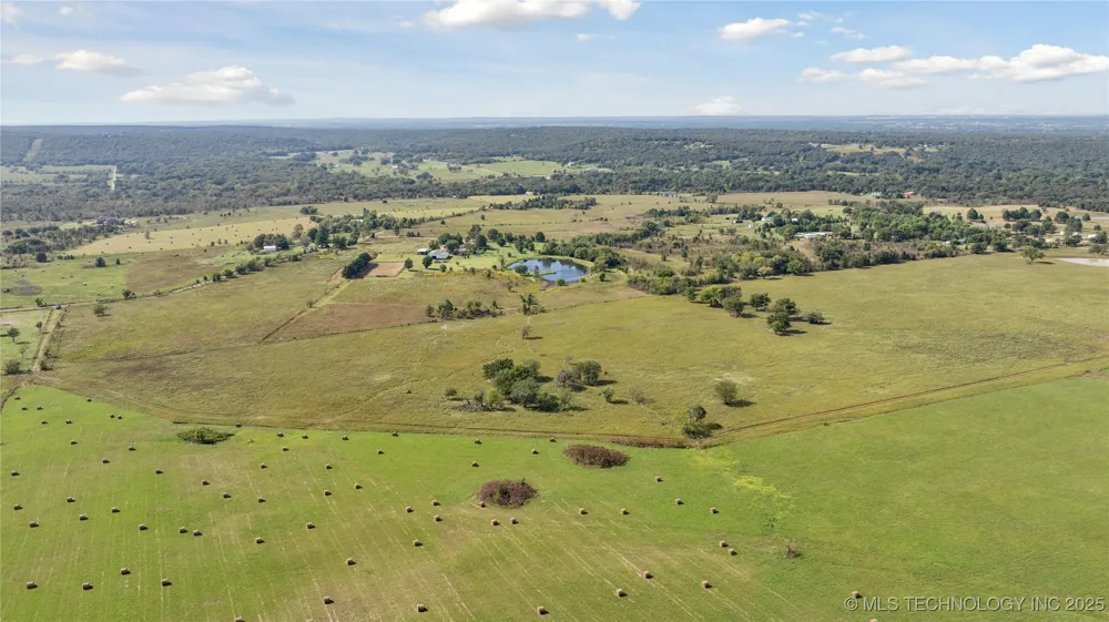 2 Fulton Road Mounds, OK 74047