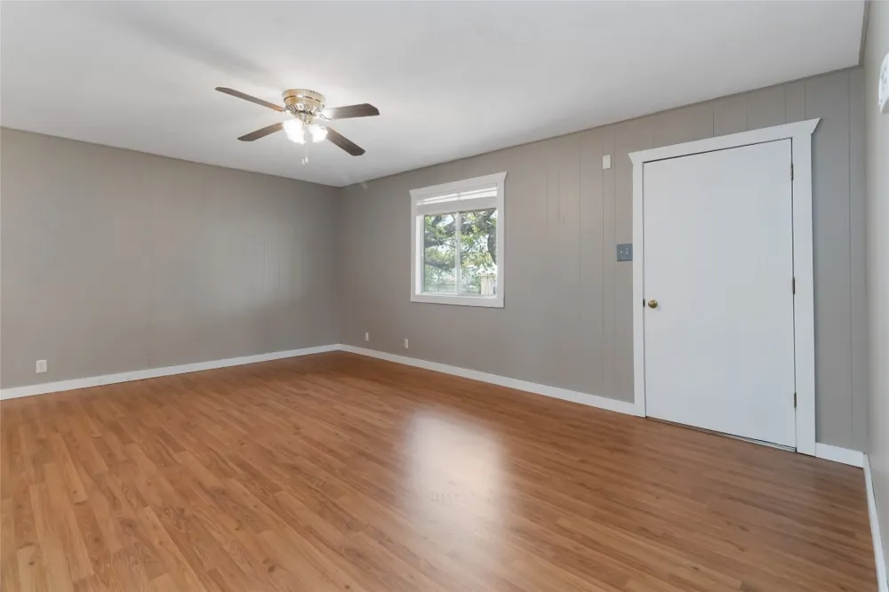1515 Bee Lane Tow, TX 78672