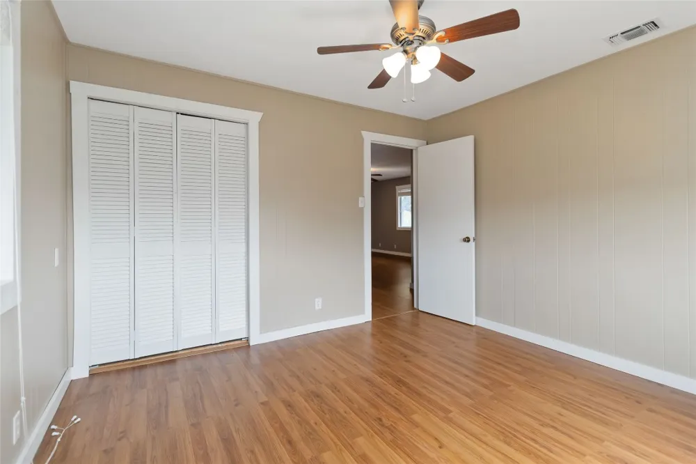 1515 Bee Lane Tow, TX 78672