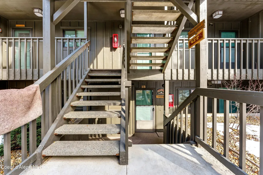 586 Hagman Road #1-C Priest Lake, ID 83856