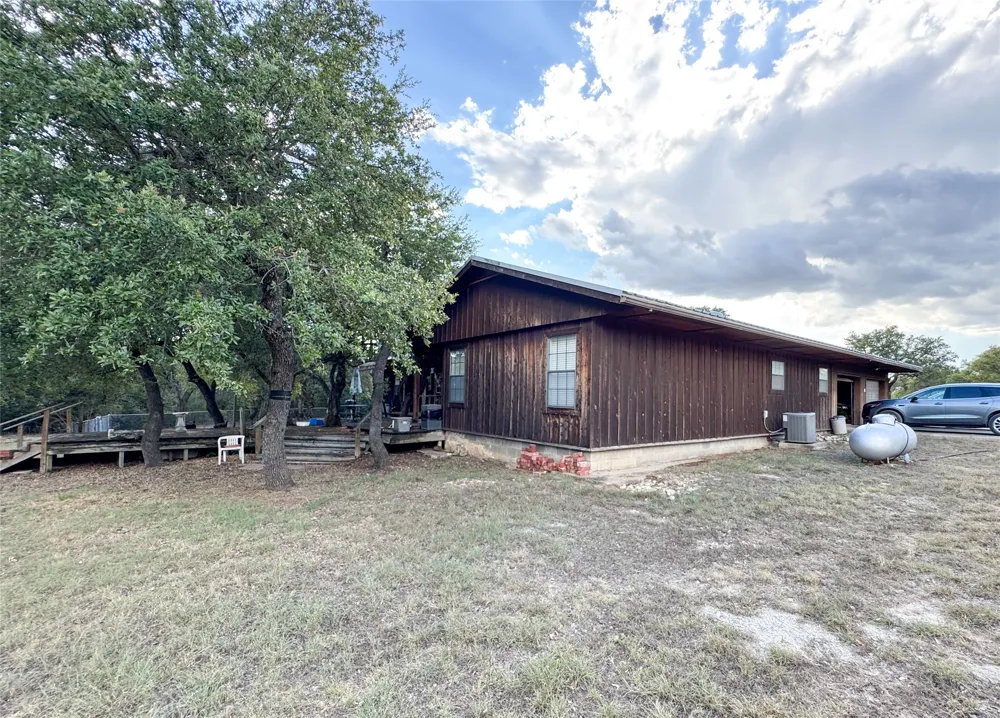 801 Highway 2214 Eastland, TX 76448