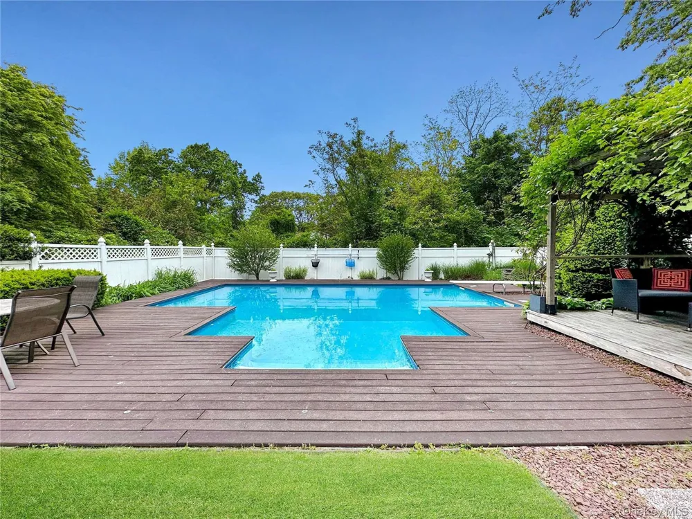 126 Overhill Road Wading River, NY 11792