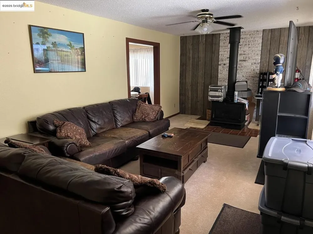1387 Matheson DR South Lake Tahoe, CA 96150