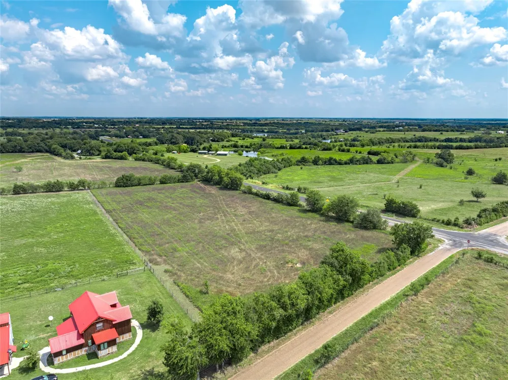 Tx-237 Carmine, TX 78932