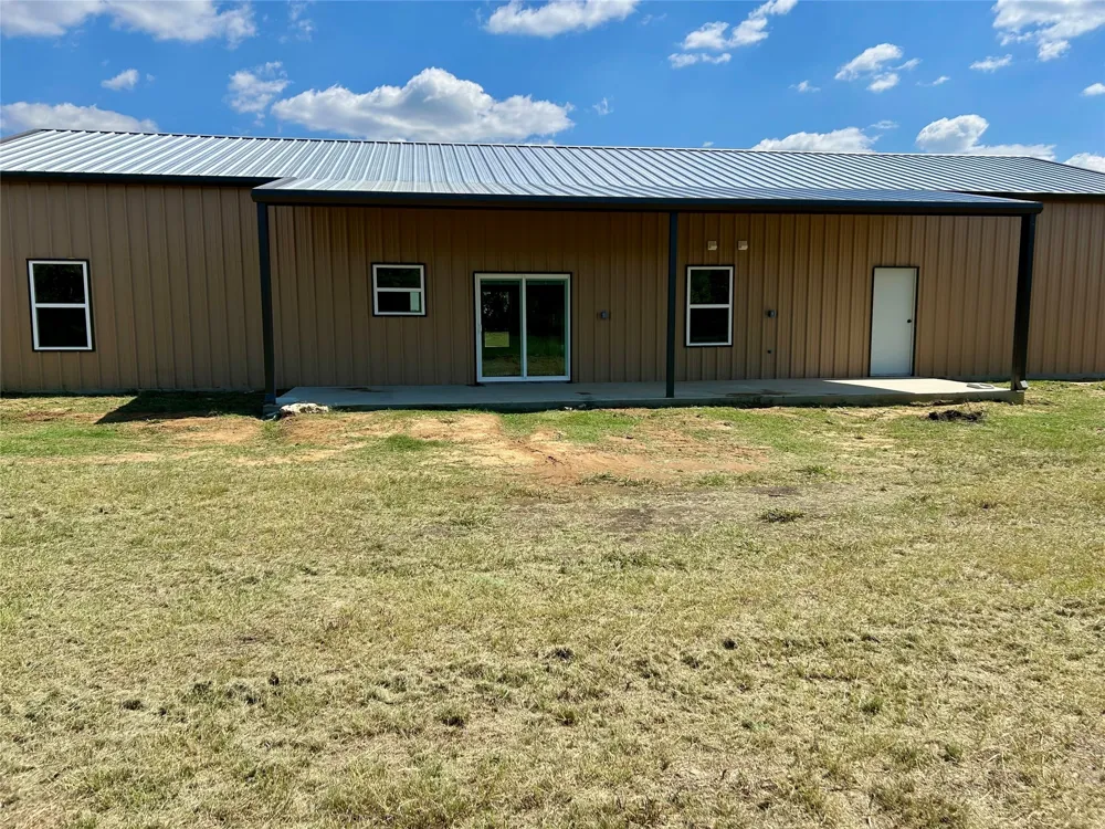 231 Hcr 1206 Blum, TX 76627