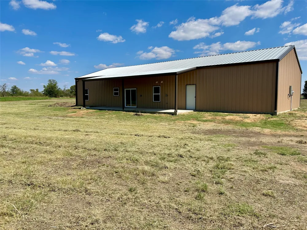 231 Hcr 1206 Blum, TX 76627