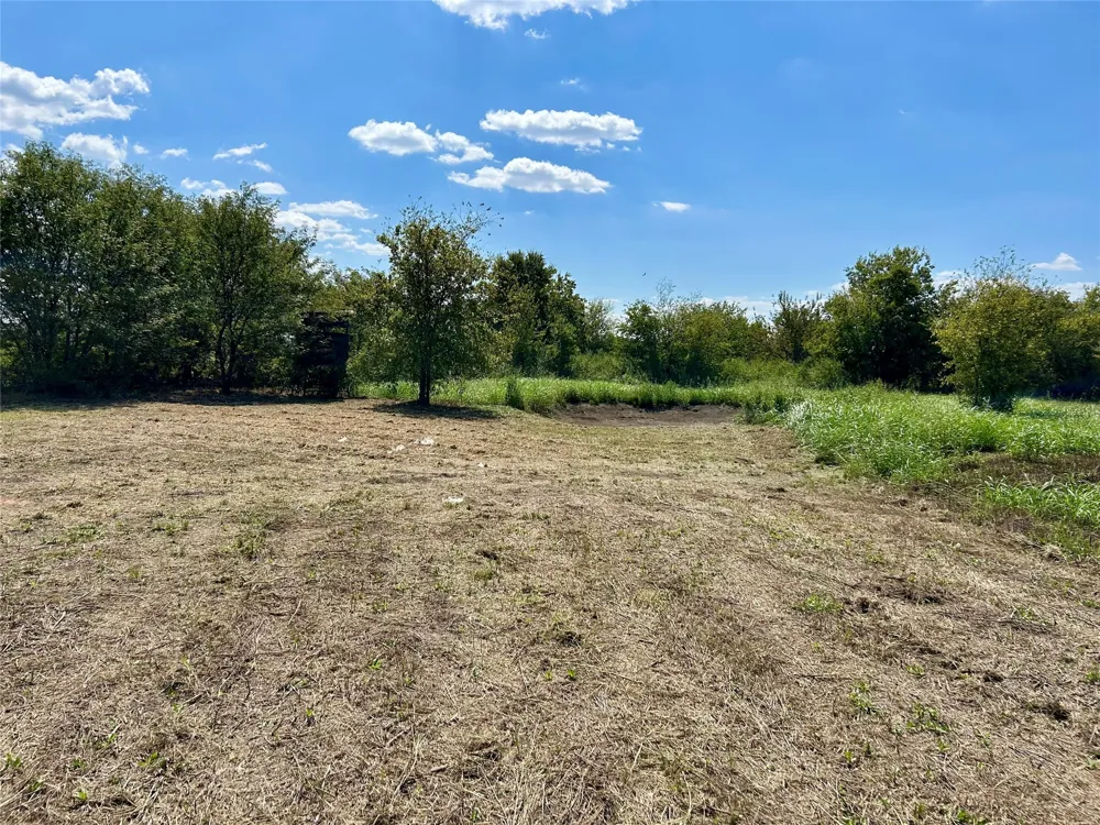 231 Hcr 1206 Blum, TX 76627