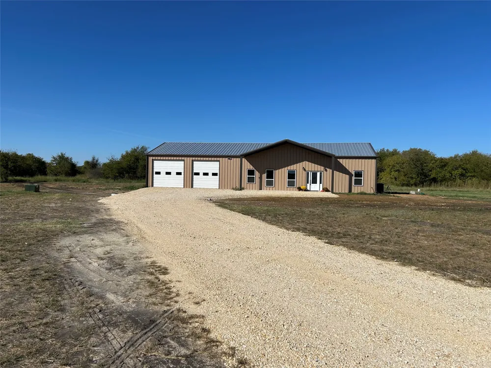 231 Hcr 1206 Blum, TX 76627