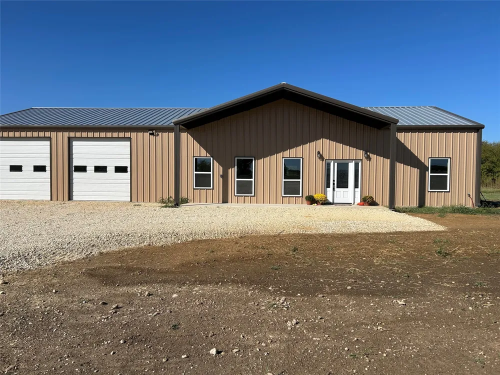 231 Hcr 1206 Blum, TX 76627