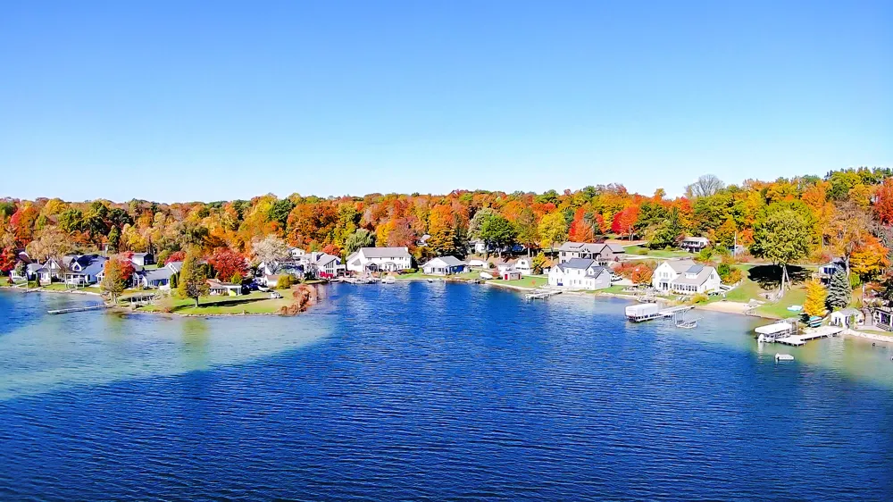 446 Bayview Court Caledonia, MI 49316