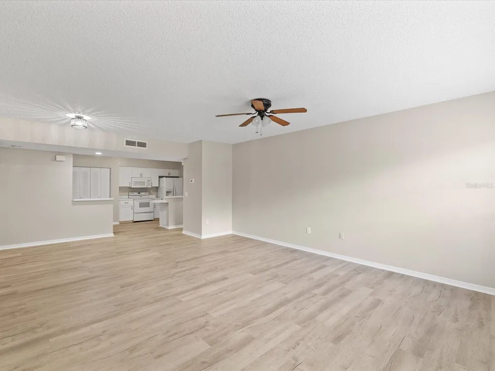 3358 MERMOOR DRIVE #102 Palm Harbor, FL 34685