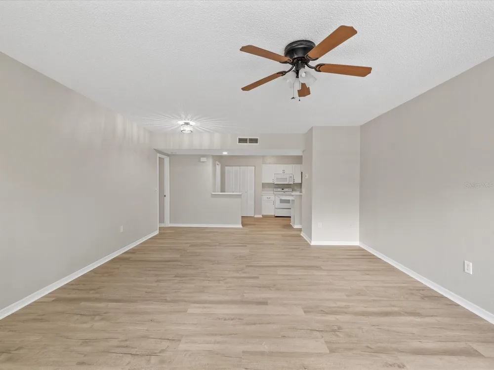 3358 MERMOOR DRIVE #102 Palm Harbor, FL 34685