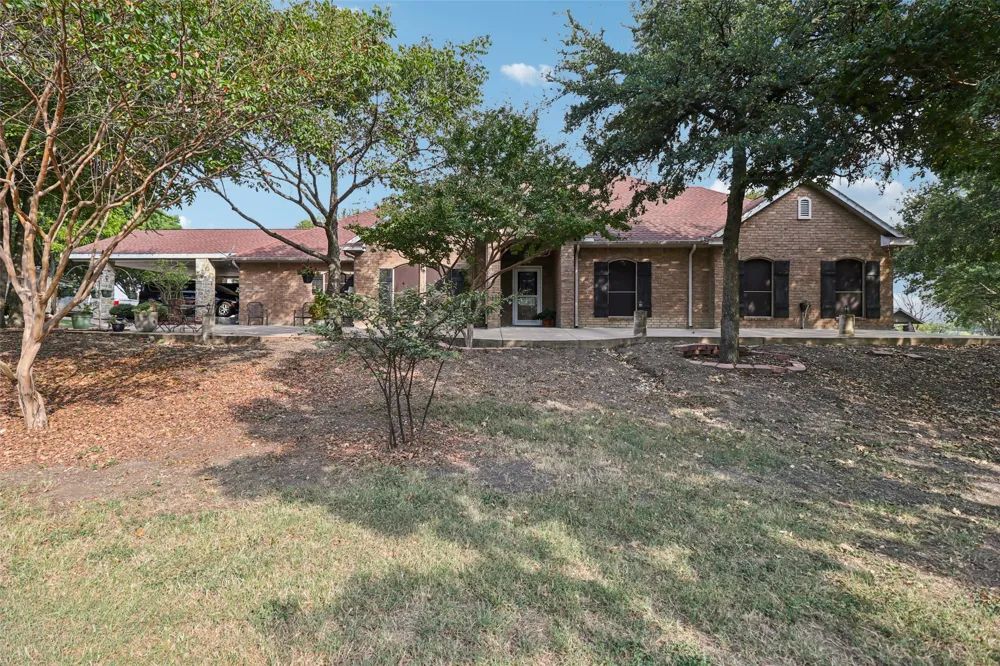 4209 Fm 813 Waxahachie, TX 75165