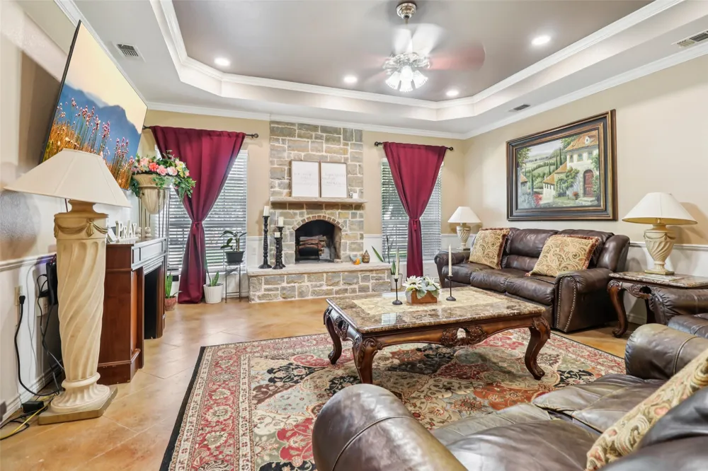 4209 Fm 813 Waxahachie, TX 75165