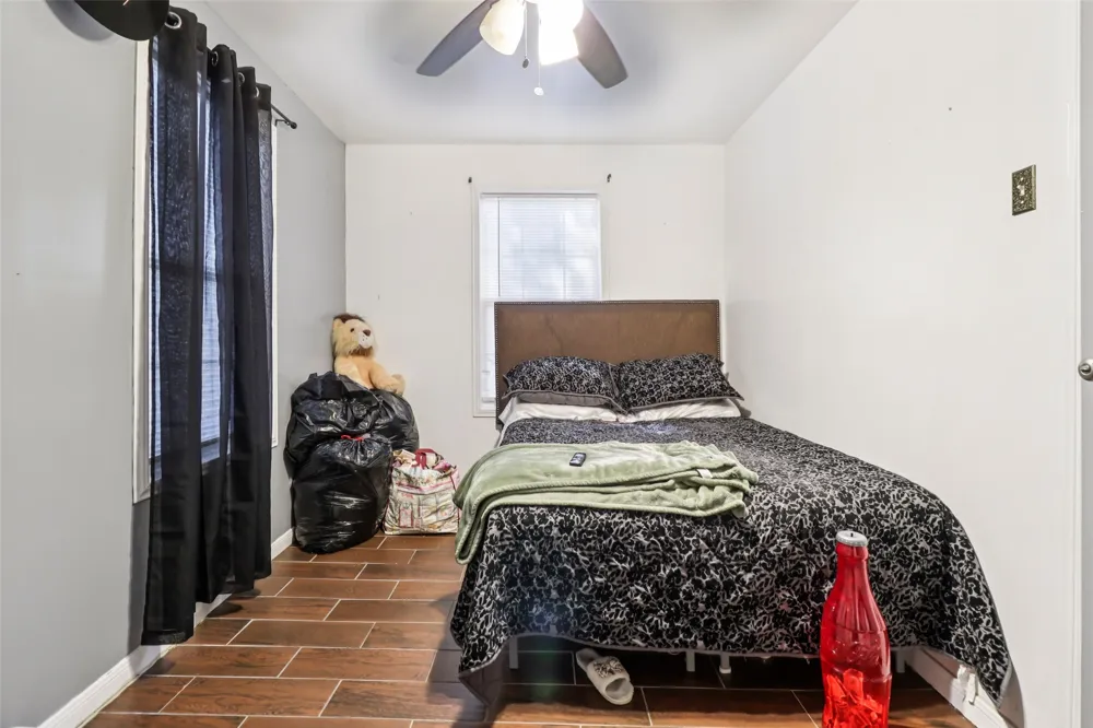 4209 Fm 813 Waxahachie, TX 75165