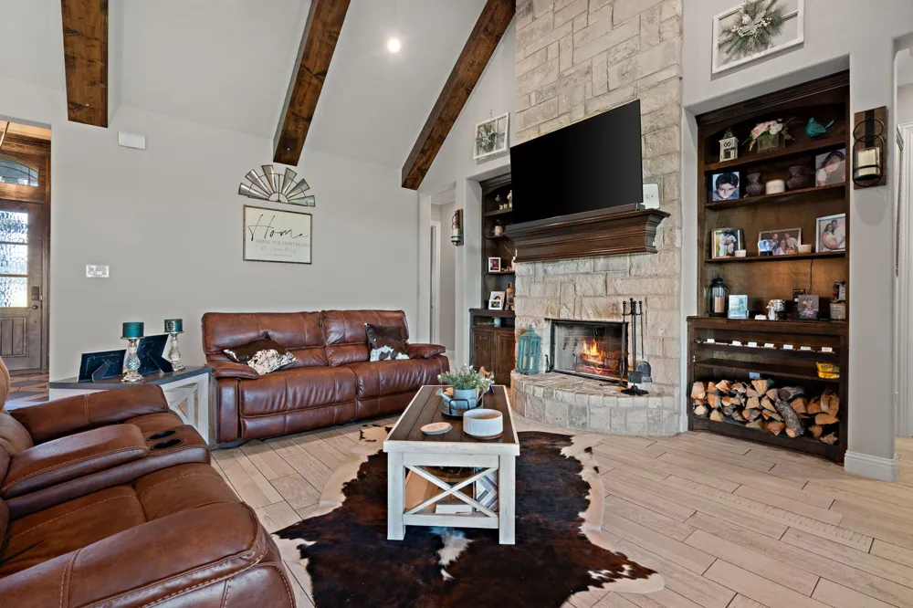 3032 Perkins Lane Weatherford, TX 76088