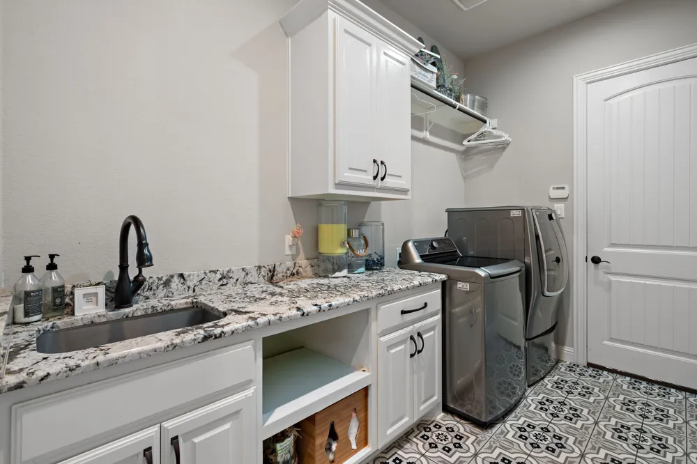 3032 Perkins Lane Weatherford, TX 76088