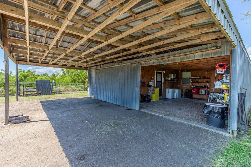 267 S Gulf Rd Matagorda, TX 77457