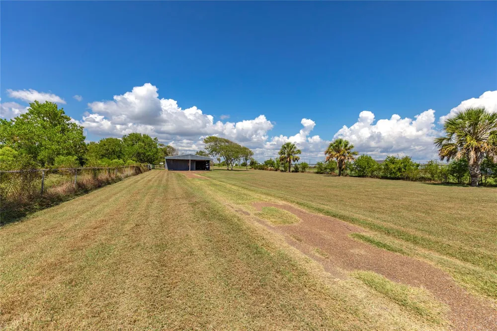 267 S Gulf Rd Matagorda, TX 77457