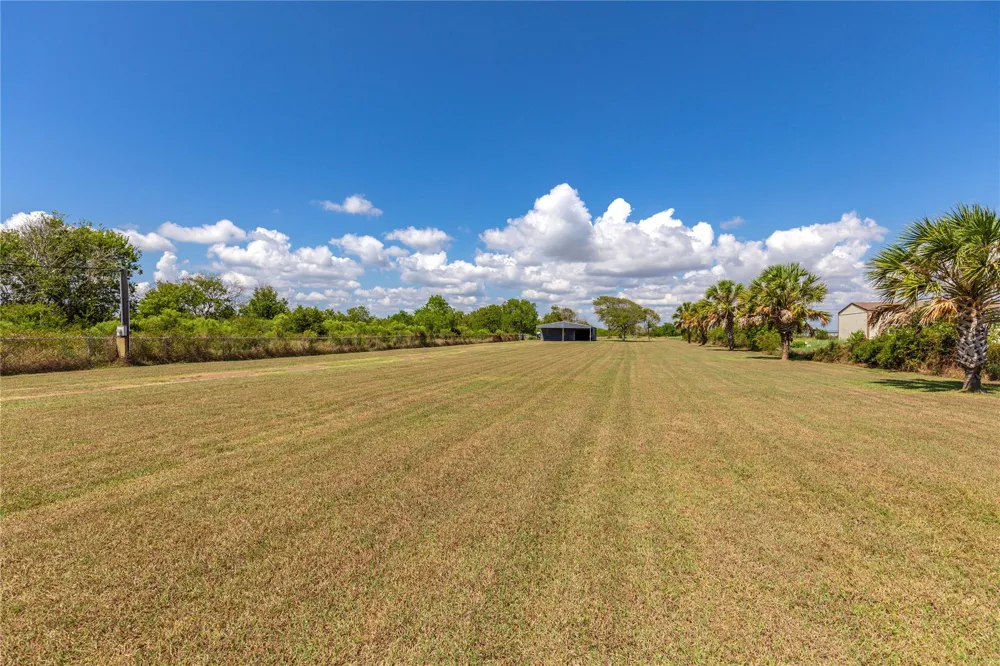 267 S Gulf Rd Matagorda, TX 77457