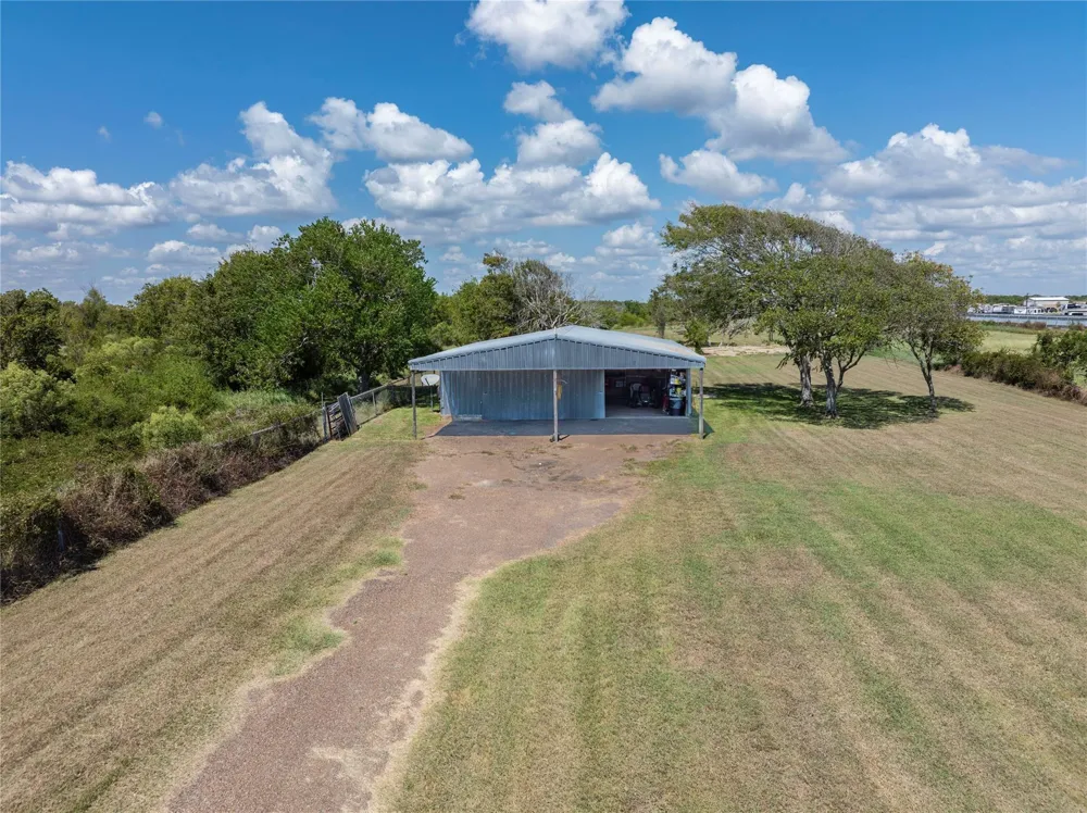267 S Gulf Rd Matagorda, TX 77457