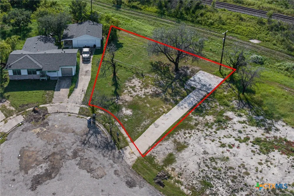 840 Hamilton Street Sinton, TX 78387