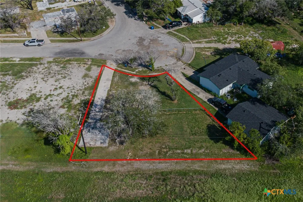 840 Hamilton Street Sinton, TX 78387